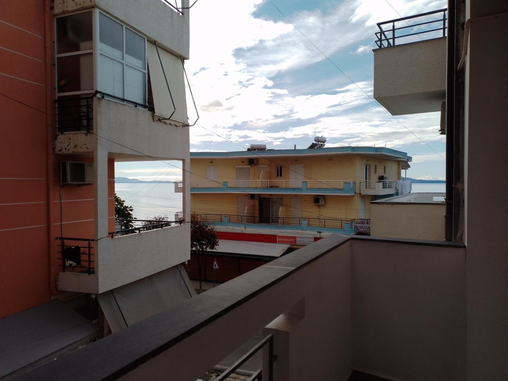 Villa Kostian Sarandë 外观 照片
