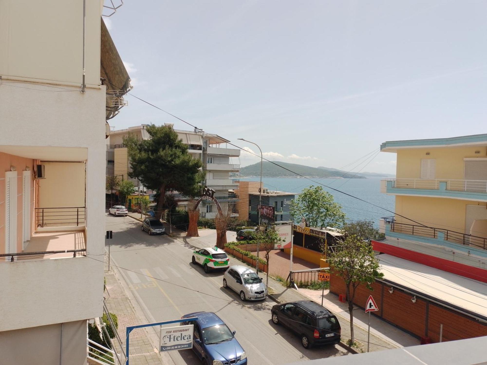 Villa Kostian Sarandë 外观 照片