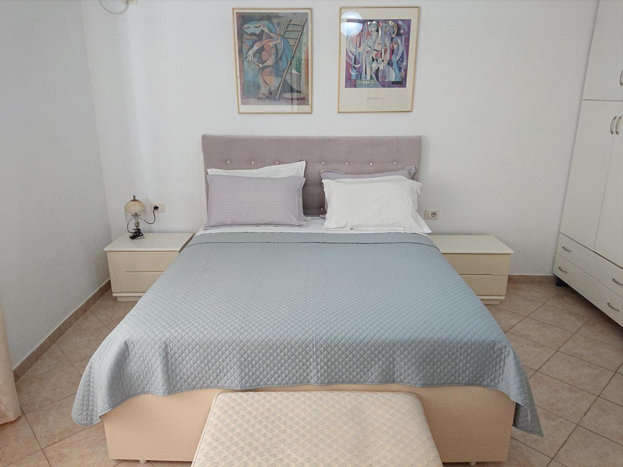Villa Kostian Sarandë 外观 照片