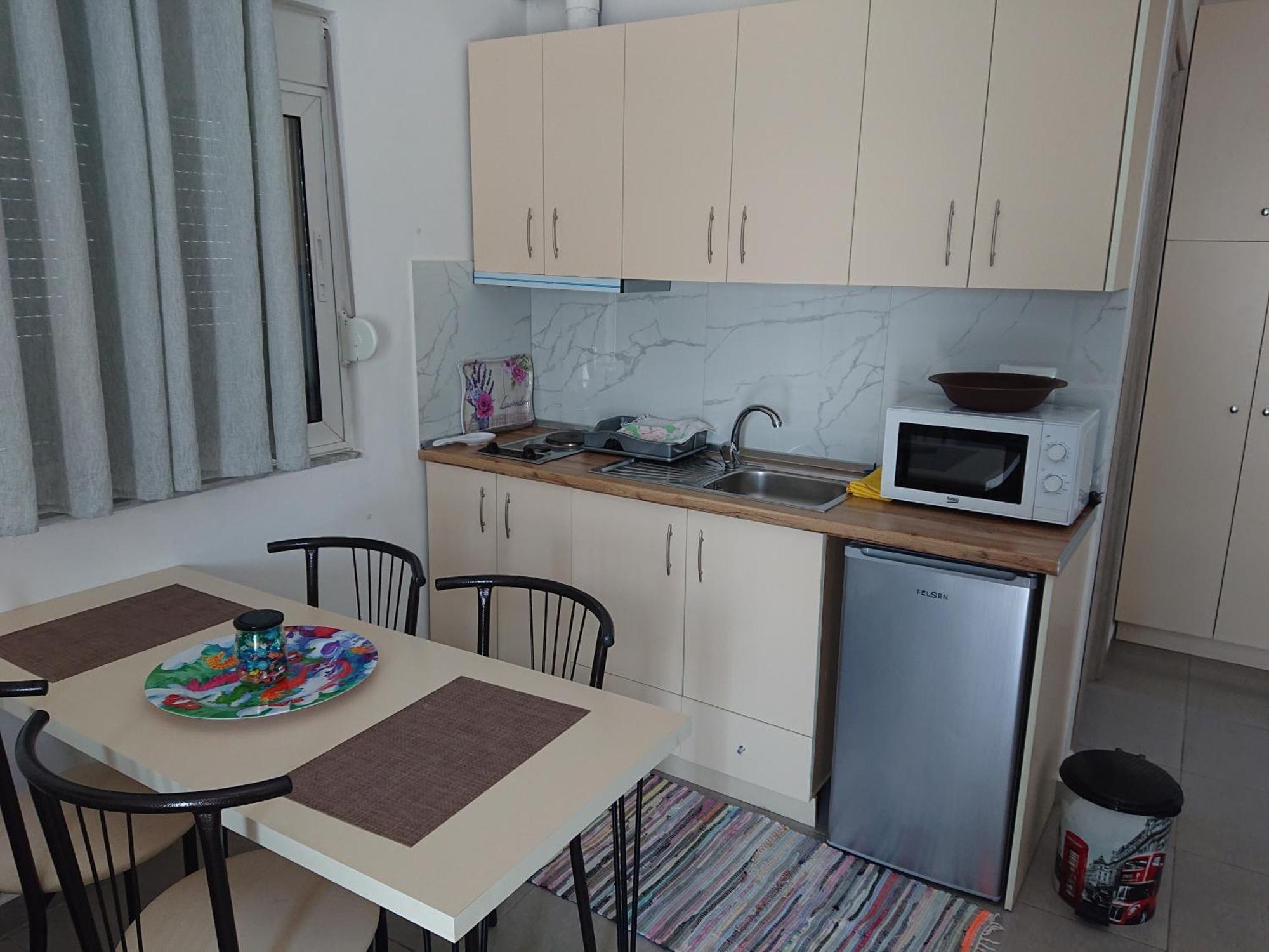 Villa Kostian Sarandë 外观 照片