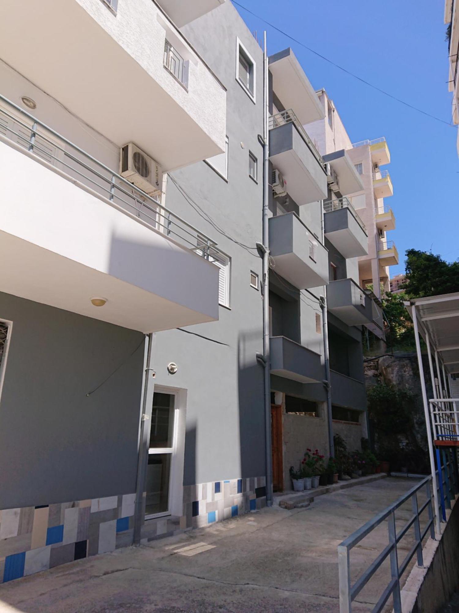 Villa Kostian Sarandë 外观 照片